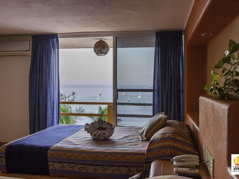 Hotel Irma Сиуатанехо Экстерьер фото